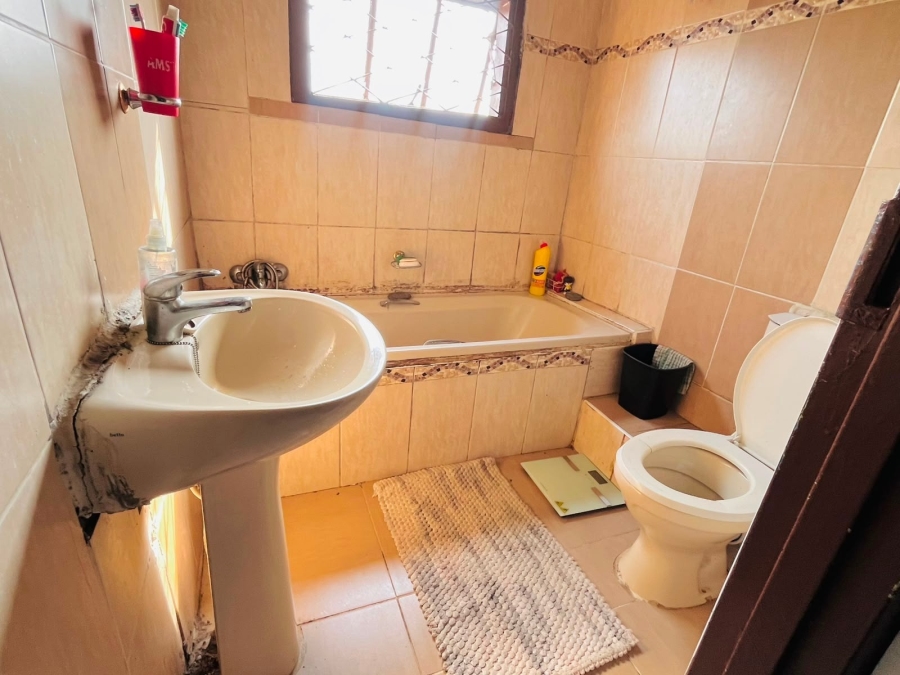 2 Bedroom Property for Sale in Mdantsane Eastern Cape